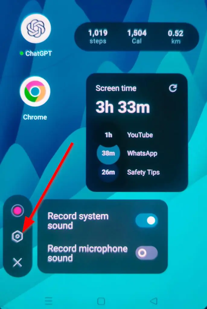 setting button on the screen recording widget, arrow pointing at it.