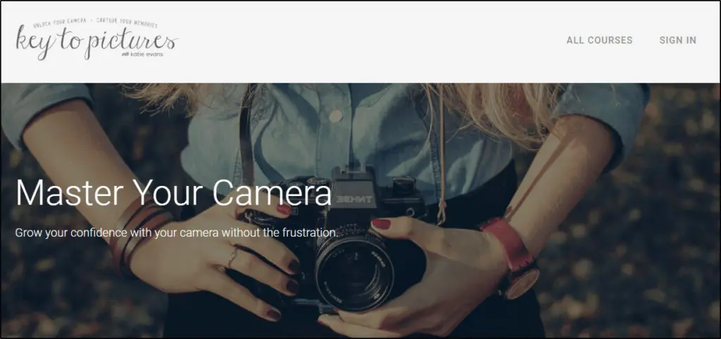 Thinkific Membership Site Example #3: KeyToPictures home page